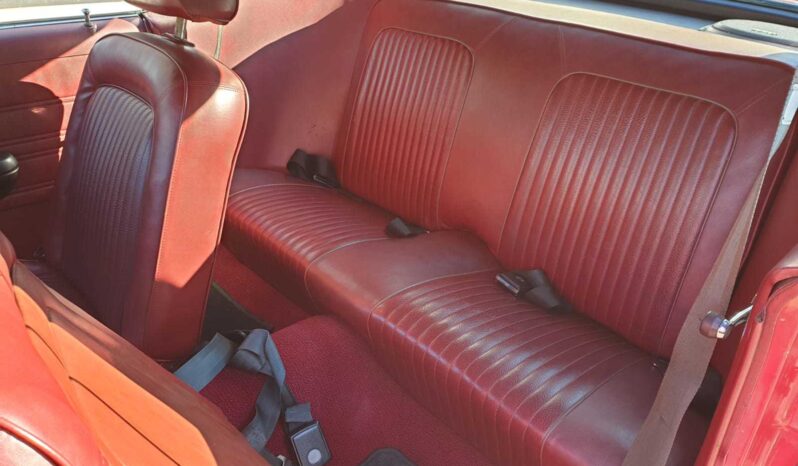 Ford Mustang voll