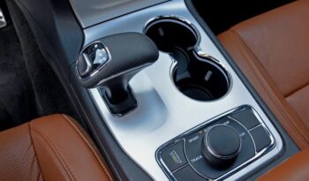 Jeep Grand Cherokee Srt voll